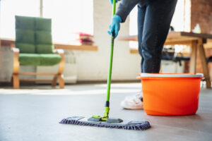 Limpieza profesional en Málaga: CEEDIMA te ayuda a mantener tu espacio limpio y ordenado